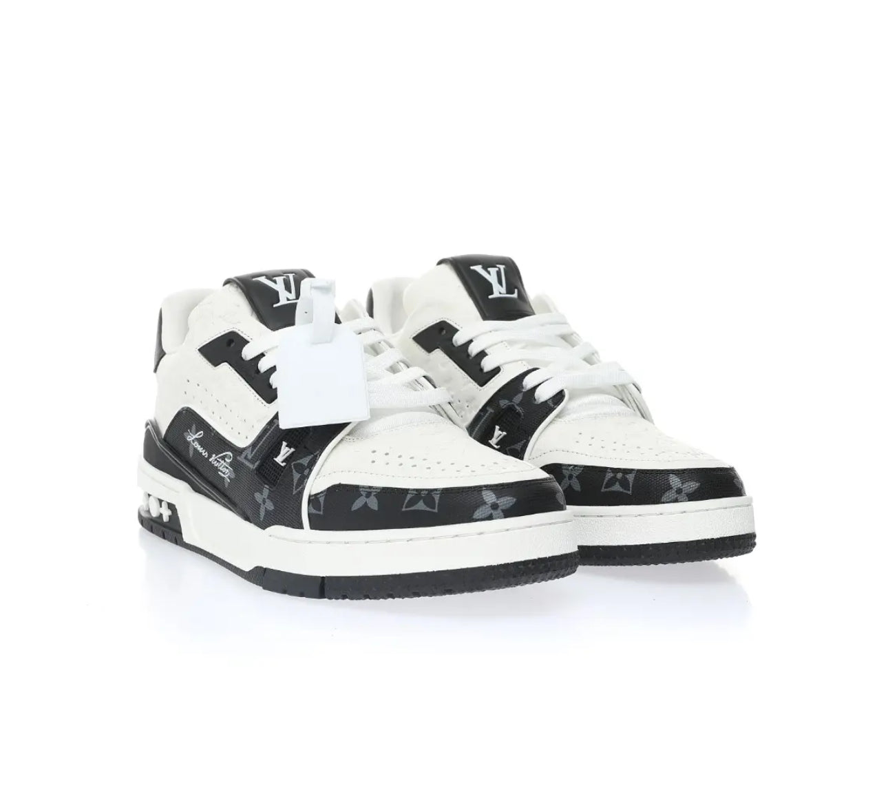 LV TRAINER SNEAKER