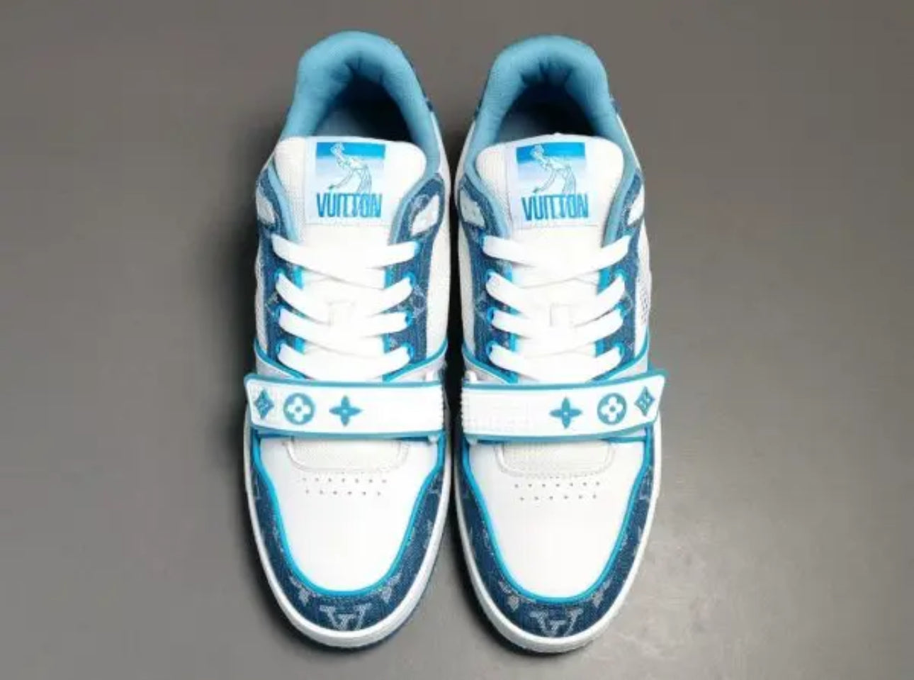 LV TRAINER SNEAKER