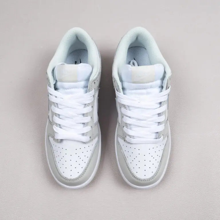 Nike Dunk Low Photon Dust