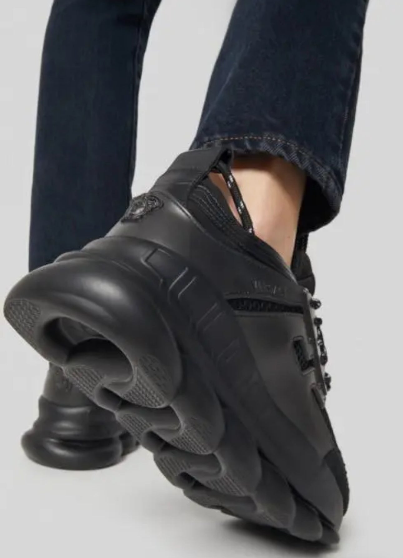 CHAIN REACTION BLACK