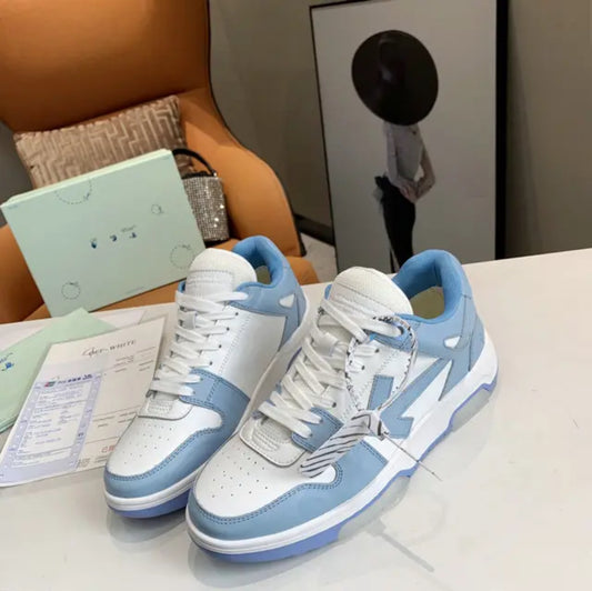 OOO Low Tops White Blue